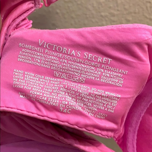 Victoria’s Secret Hot Pink Bra - Picture 3 of 4